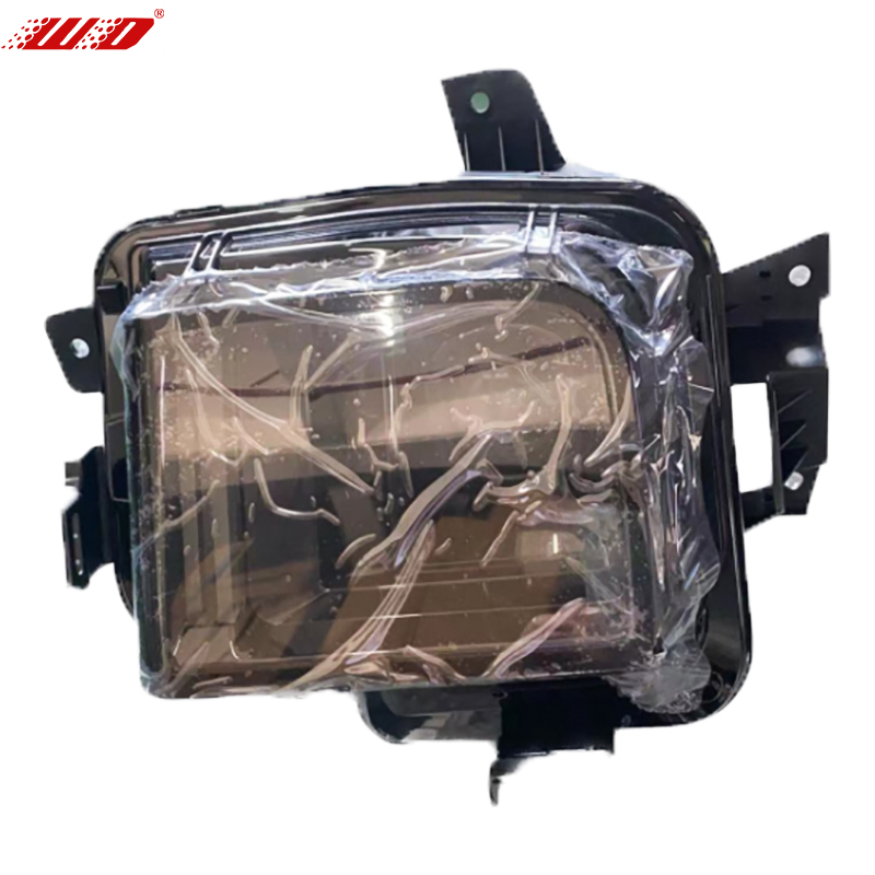 X02-41210015 - Levý světlomet (nízká konfigurace) - L8L9 X02-41210016 - Pravý světlomet (nízká konfigurace) - L8L9