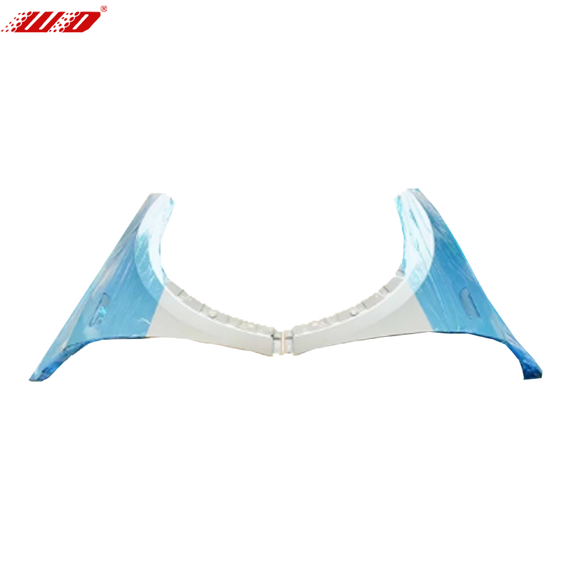 X01-90000135 - Blatník L-L8L9 X01-90000138 - Blatník R-L8L9